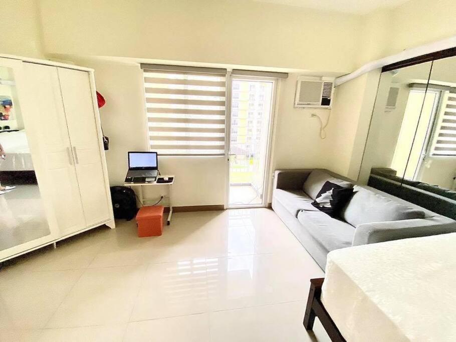 Field Residences Paranaque City Bagian luar foto